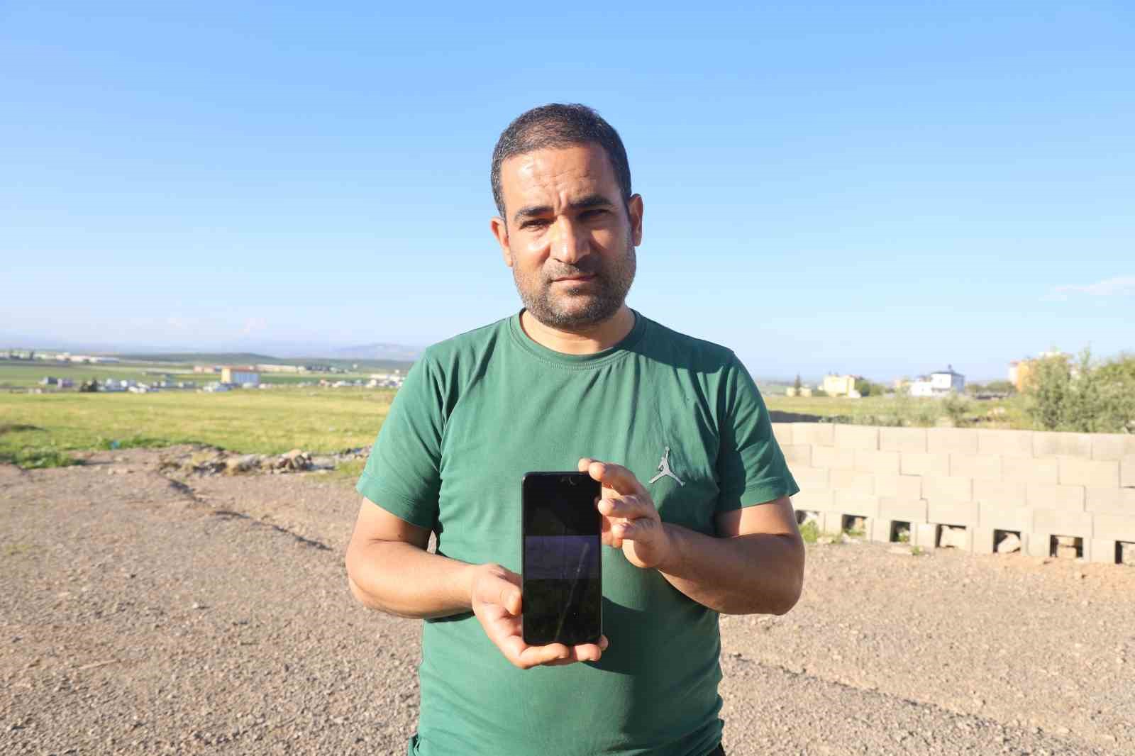 Silahla &ccedil;evreye defalarca ateş eden 3 &ccedil;ocuğun hayrete d&uuml;ş&uuml;ren anları kamerada
