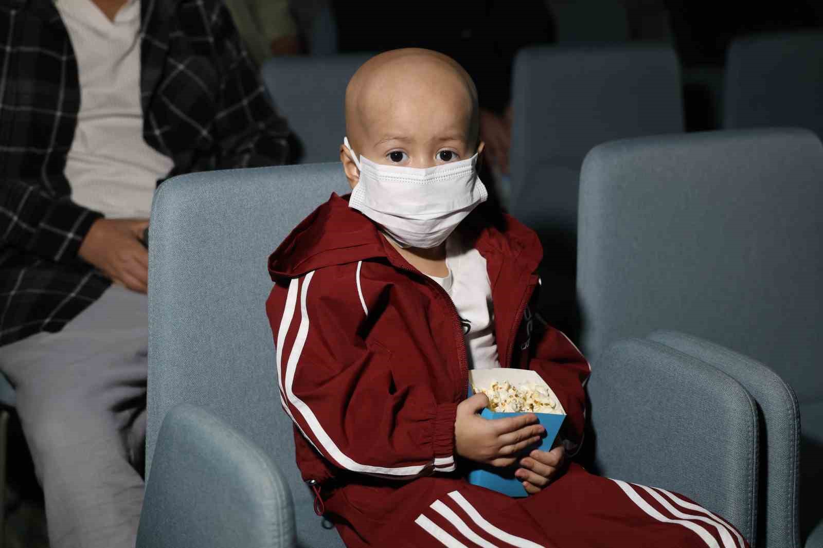 Tedaviye, &lsquo;Sinema&rsquo; molası
