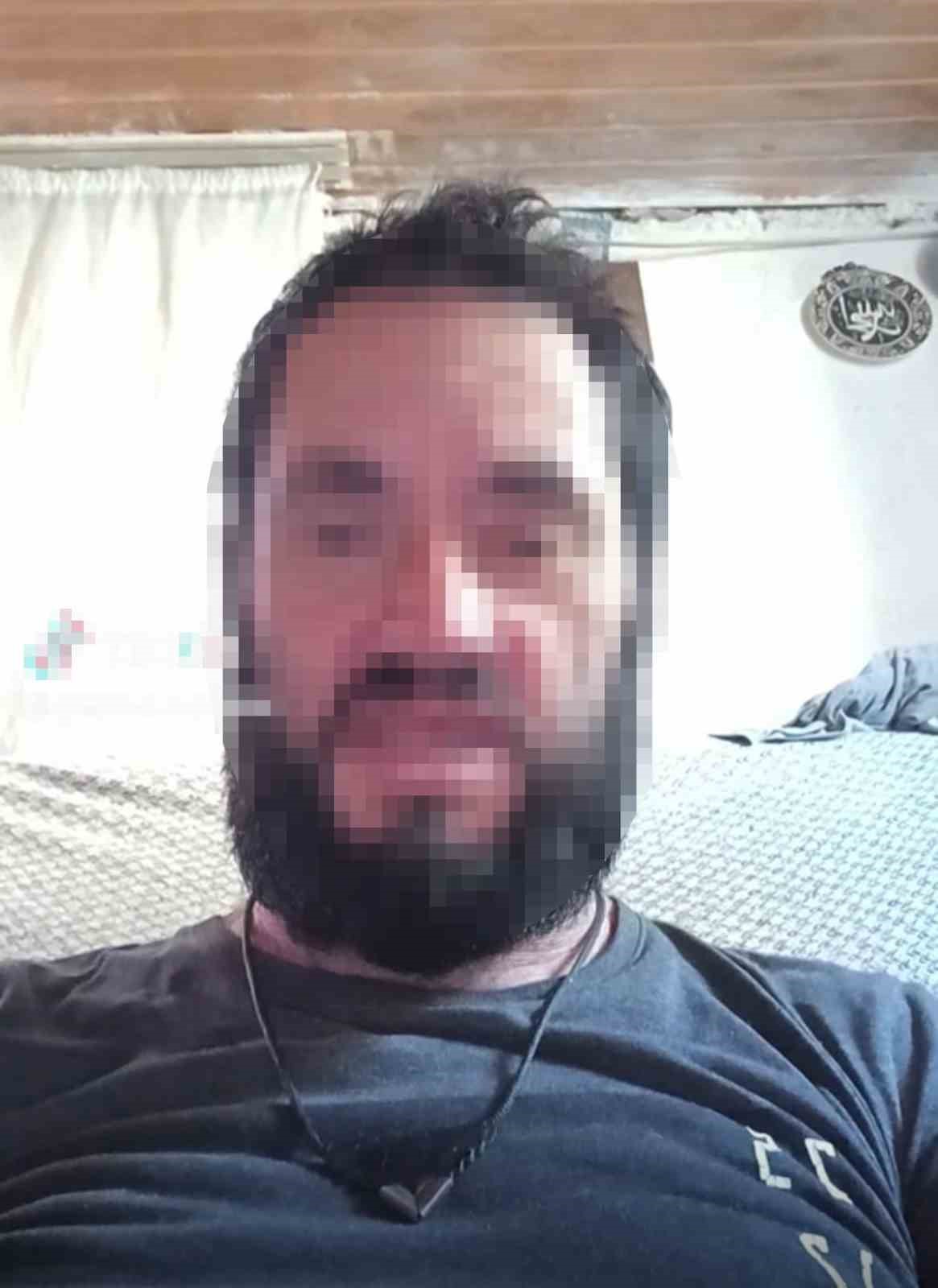 Yayınladığı videoyla, evlenmek istediği kadını teslim etmezlerse saldırı yapacağını s&ouml;yledi, g&ouml;zaltına alındı
