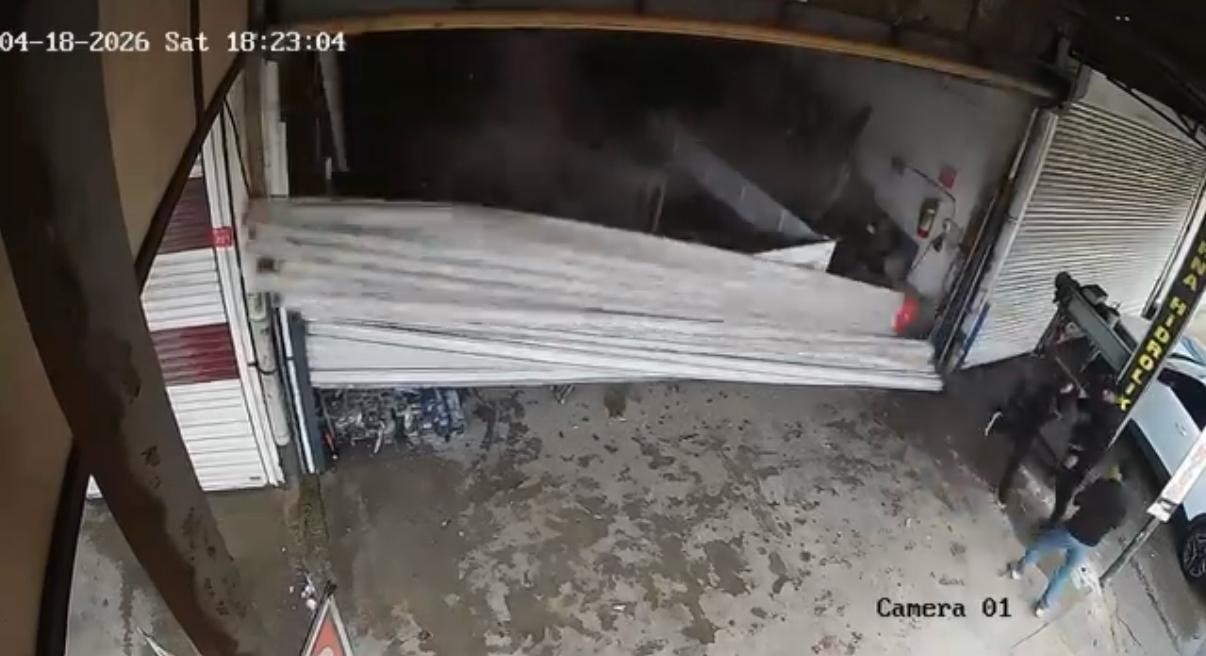 Otomatik kepengin tek darbeyle düştüğü anlar kamerada