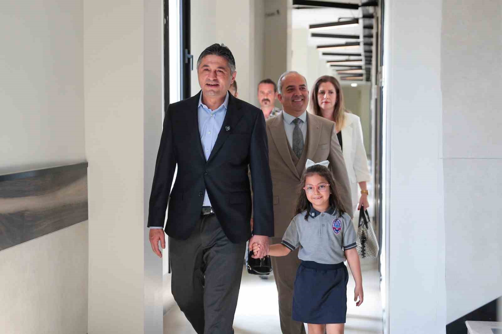 Başkan Acar 23 Nisan&rsquo;da koltuğunu devretti
