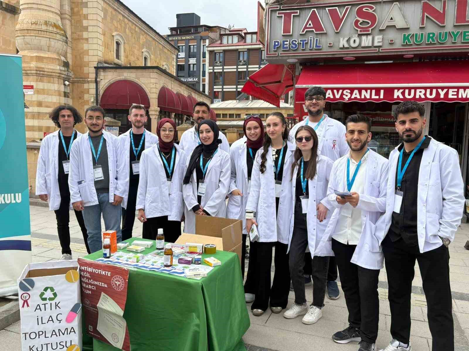 Bayburt&rsquo;ta atık ila&ccedil;ların &ccedil;evreye etkilerine dikkat &ccedil;ekildi
