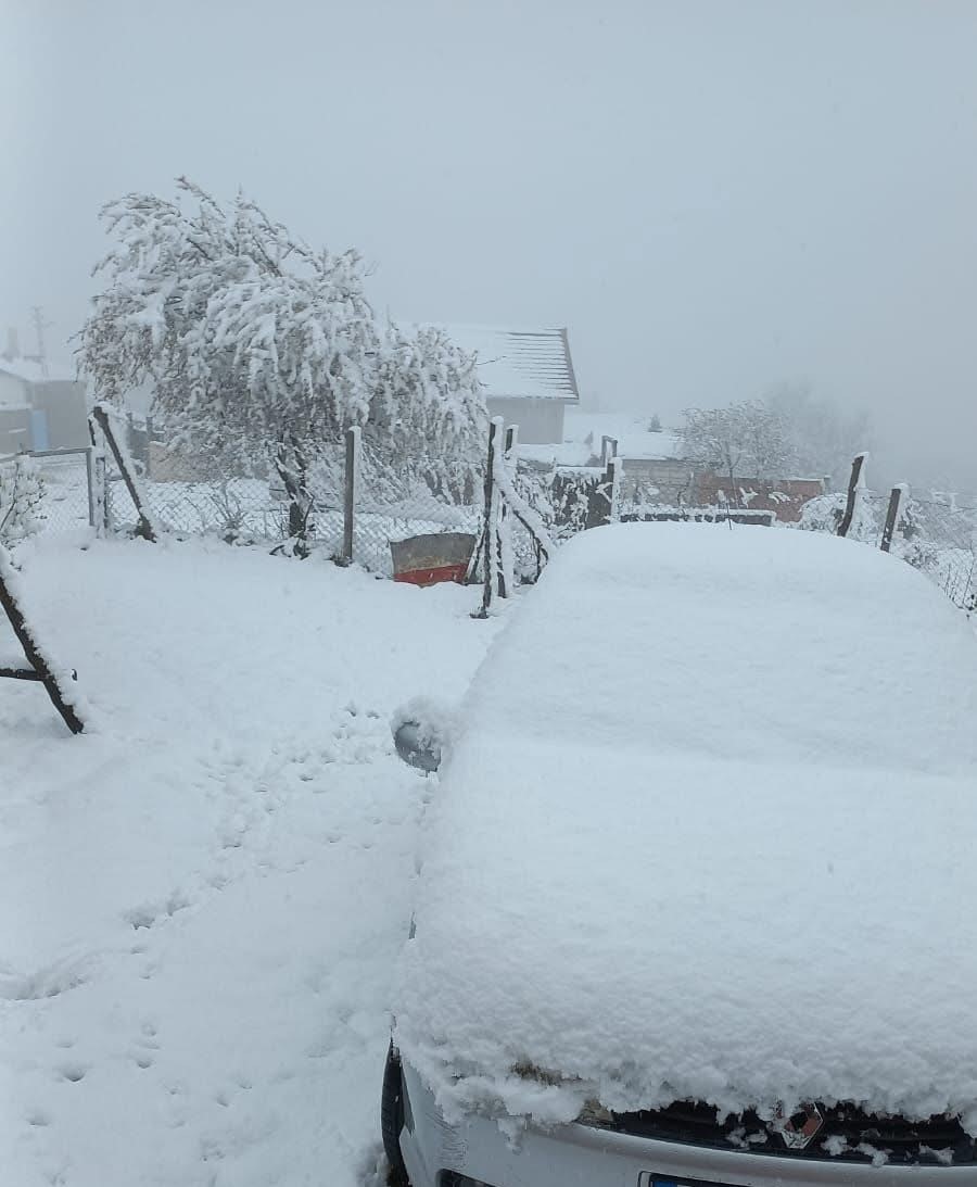 Bilecik&rsquo;te kar s&uuml;rprizi
