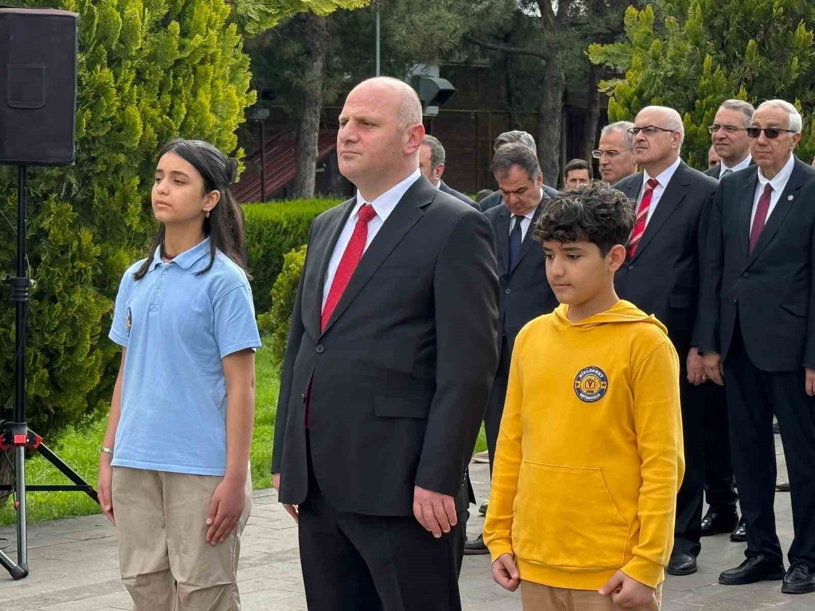 Diyarbakır&rsquo;da 23 Nisan coşkuyla kutlandı
