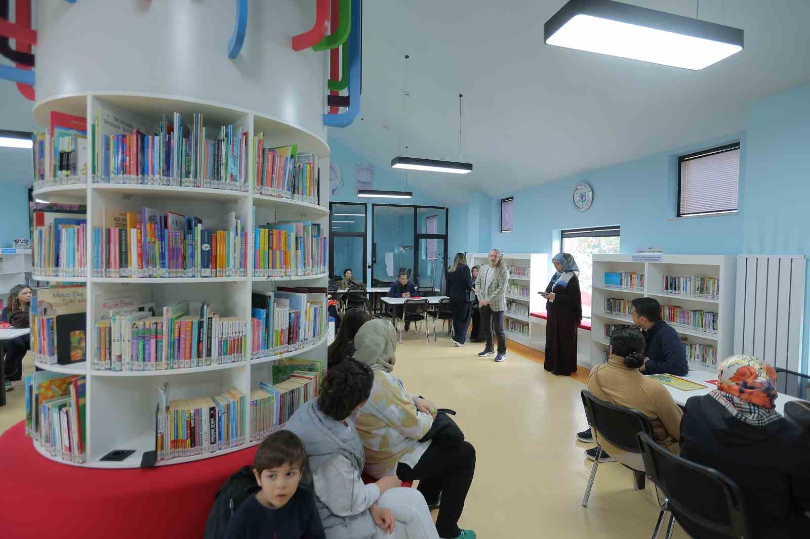 B&uuml;y&uuml;kşehir&rsquo;in &ccedil;ocuk k&uuml;t&uuml;phanesinde &rsquo;Kayseri Kent Konseyi 23 Nisan&rsquo; etkinliği
