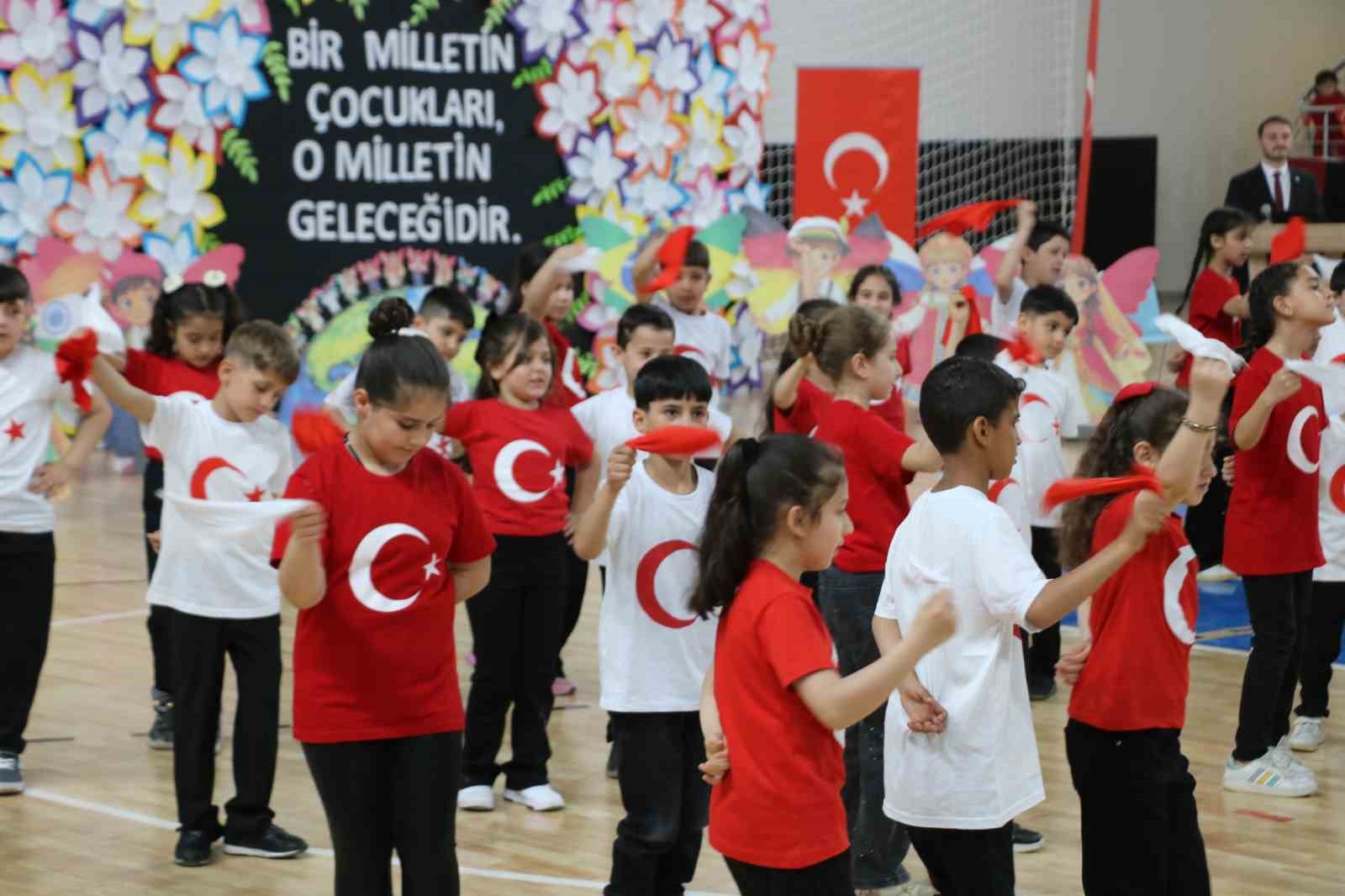 Cizre&rsquo;de 23 Nisan kutlamaları
