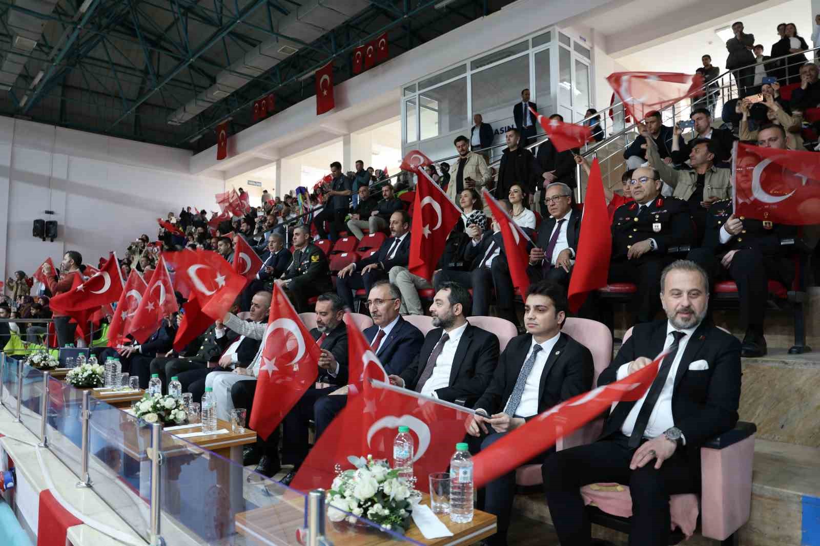 Elazığ&rsquo;da 23 Nisan coşkuyla kutlandı
