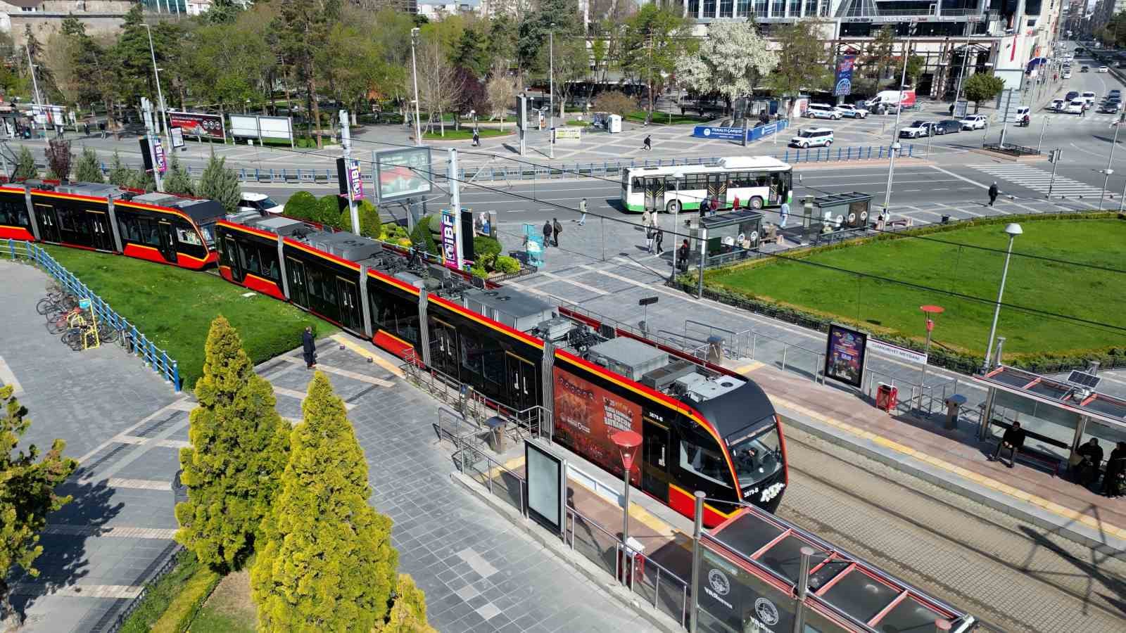 23 Nisan heyecanı, Çocuk Treni ile raylara taşındı
