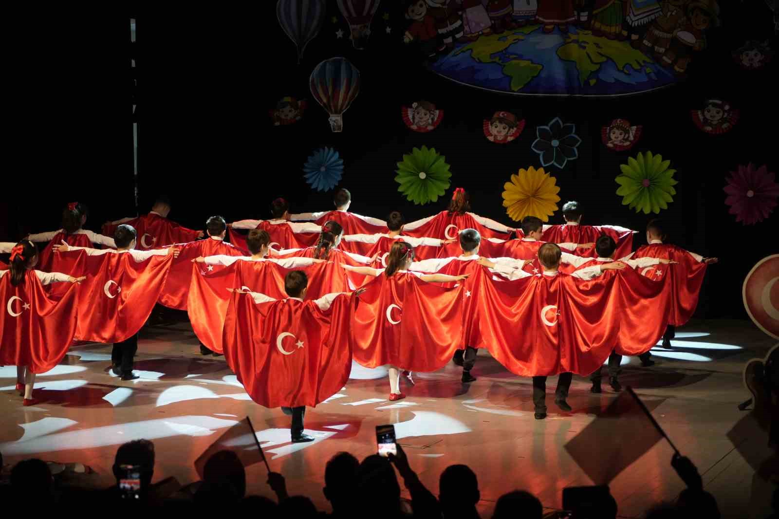 G&uuml;m&uuml;şhane&rsquo;de 23 Nisan kutlamaları
