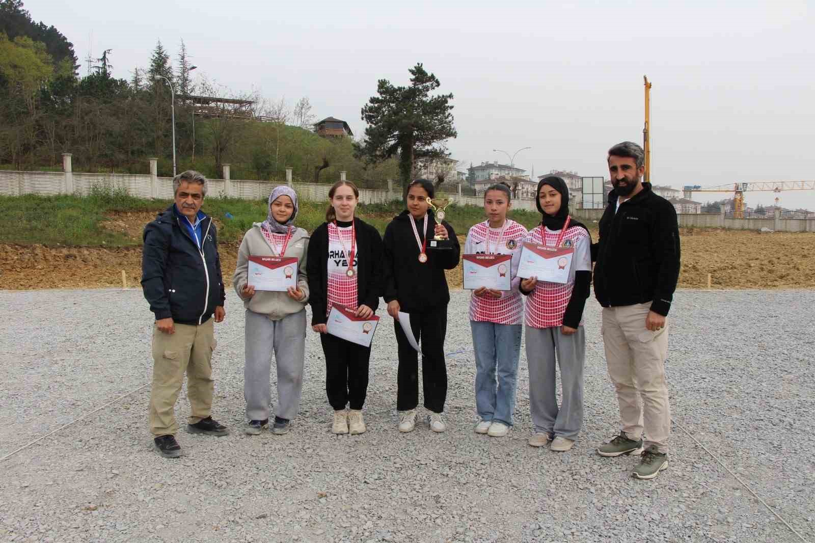 D&uuml;zce&rsquo;de yıldız kızlar bocce heyecanı sona erdi
