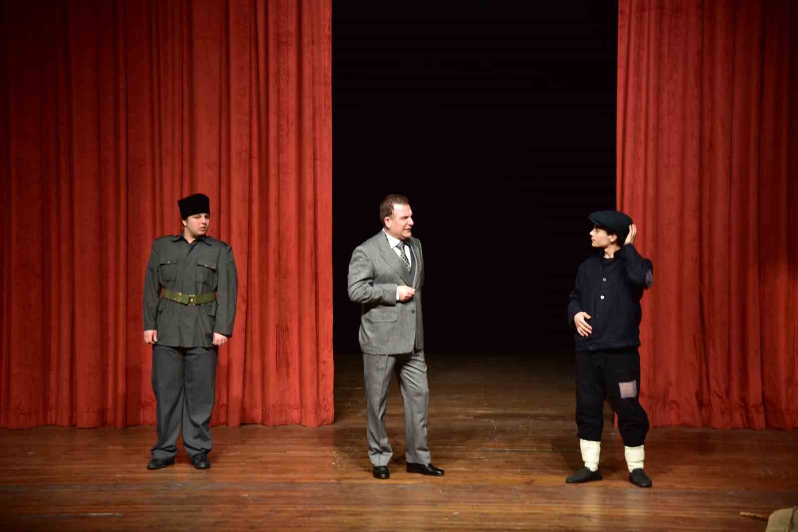 Atakum&rsquo;da iki tarihi coşku birlikte kutlandı
