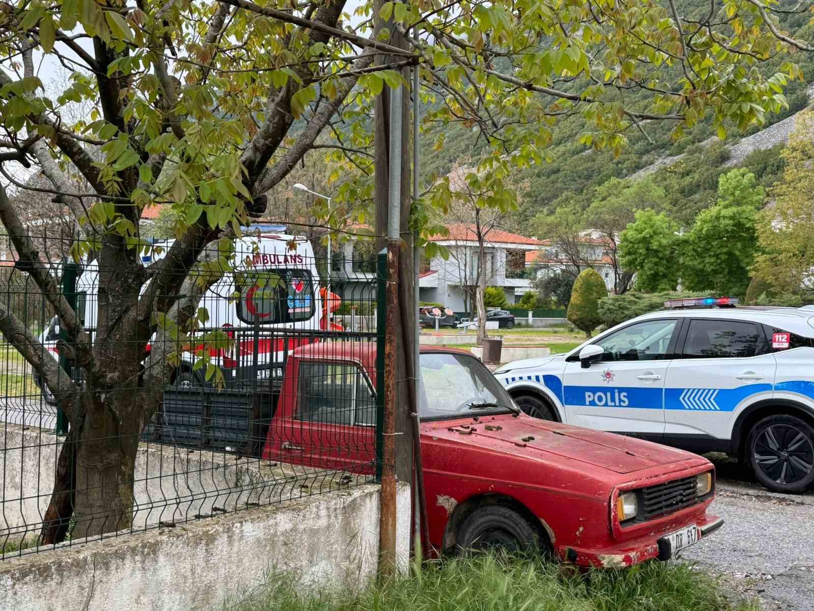 Muğla&rsquo;da 74 yaşındaki yaşlı adam evinde &ouml;l&uuml; bulundu
