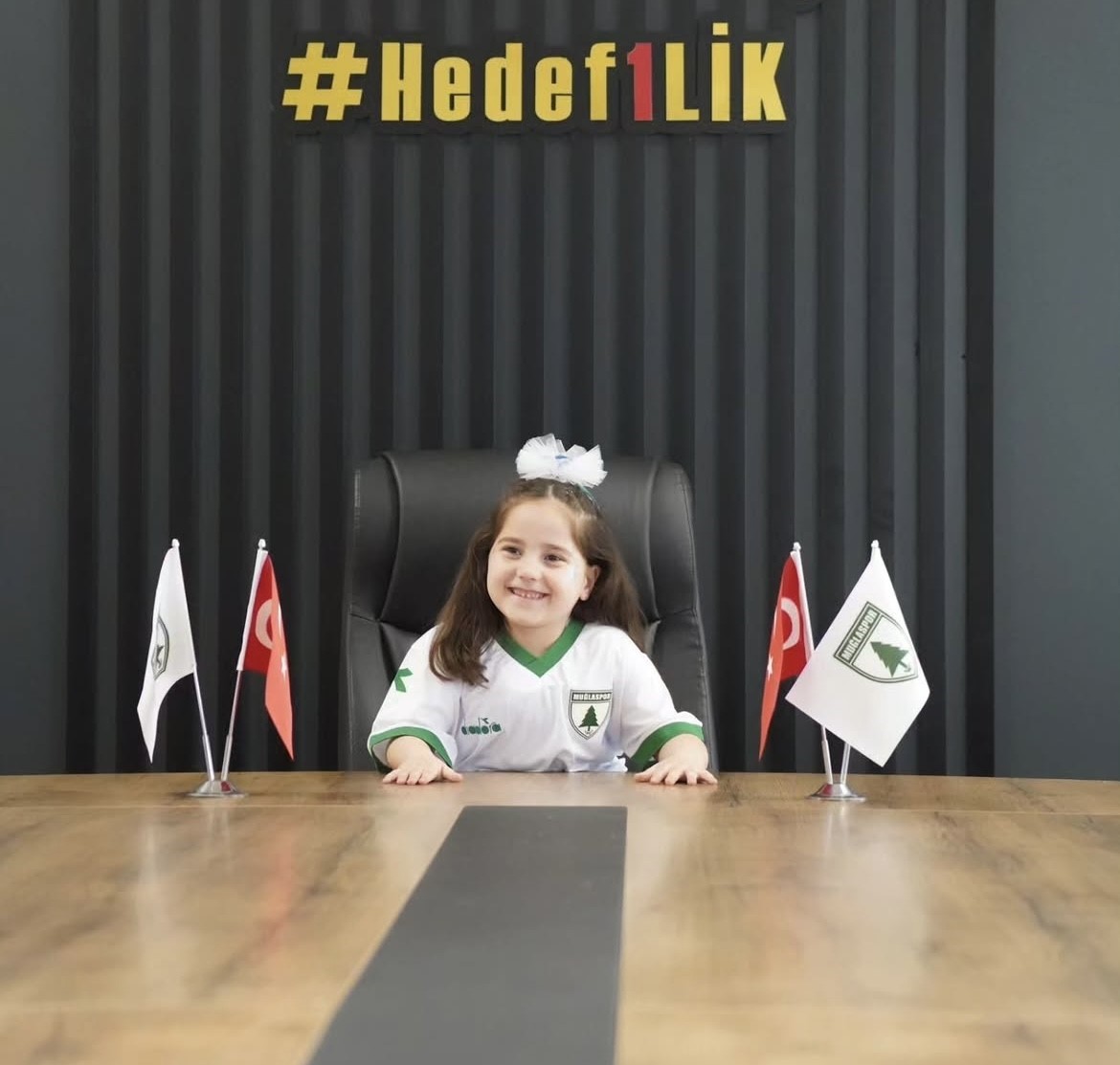 Muğlaspor’da koltuk minik başkana emanet