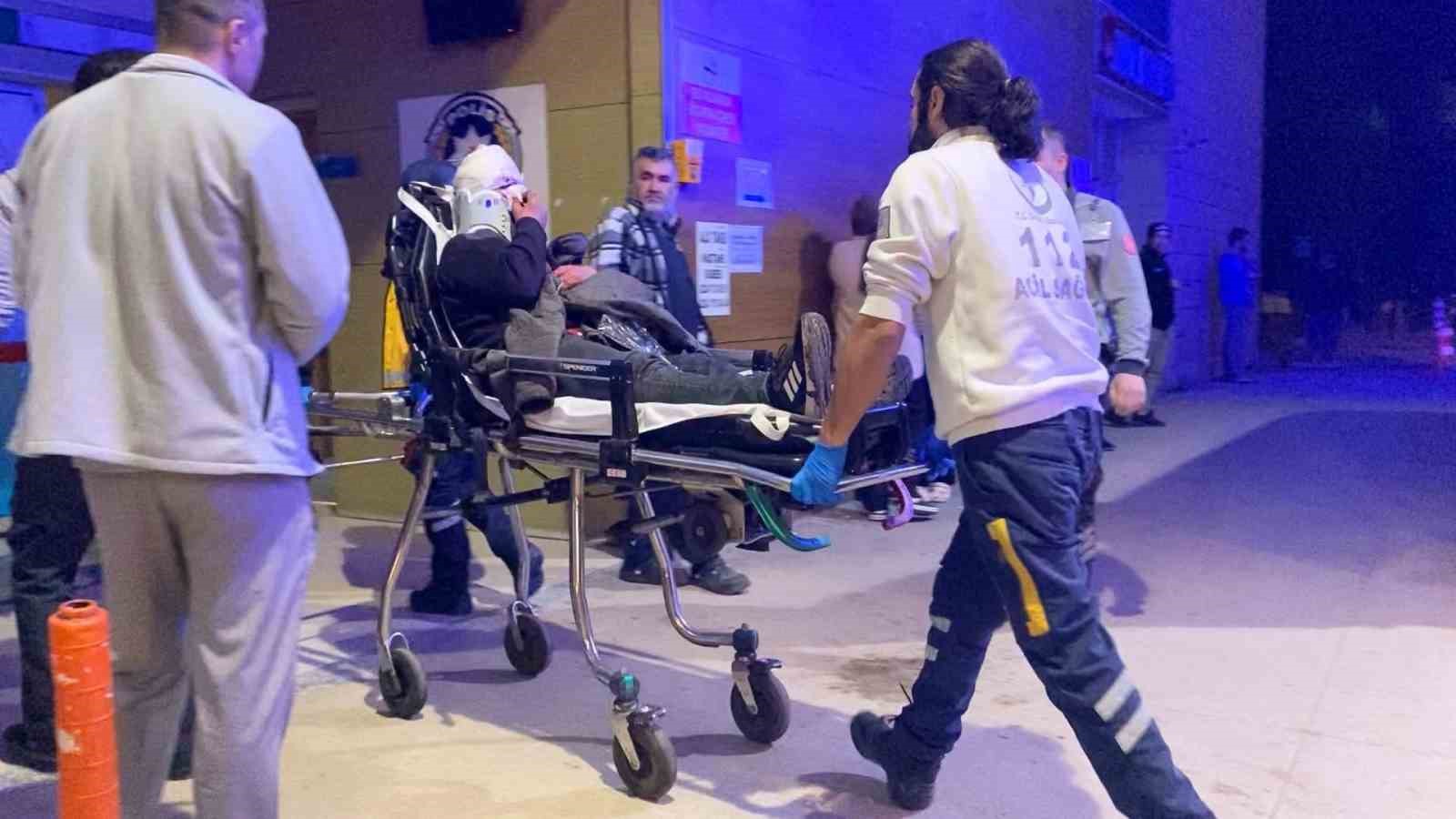 Bursa İneg&ouml;l&rsquo;de arazi kavgası: Baltalar ve sopalar konuştu, 4 yaralı
