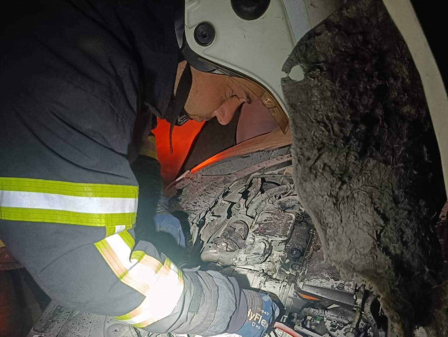 Kırıkhan&rsquo;da otomobil yangını
