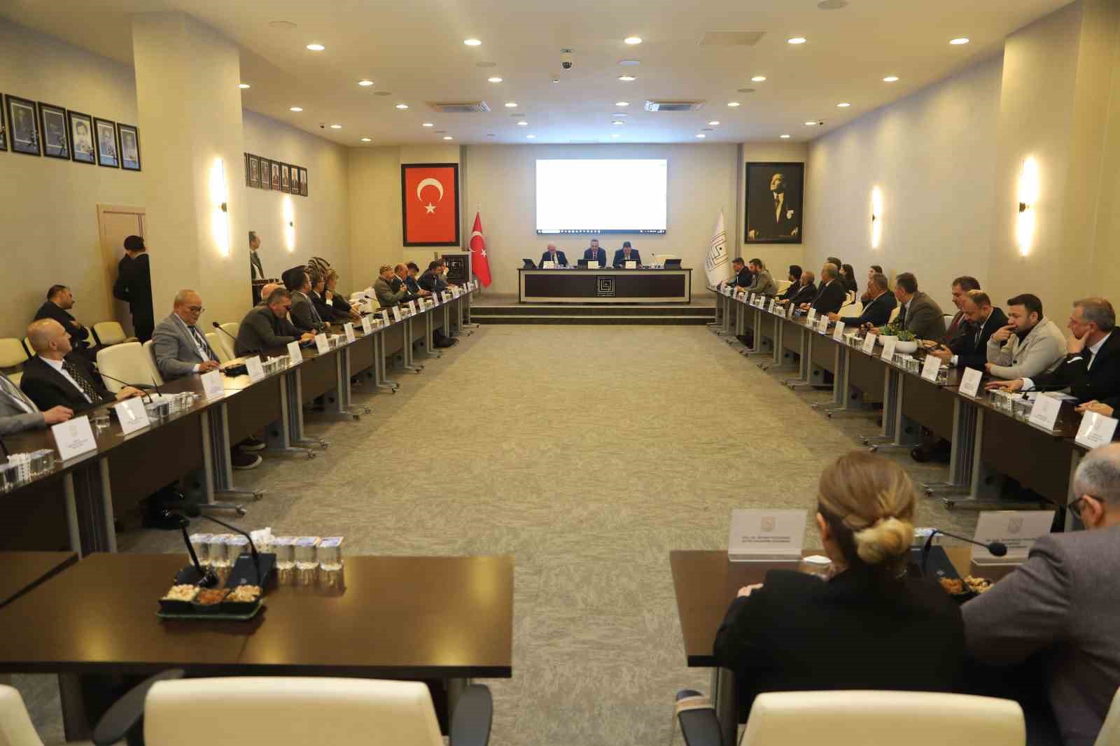 KUTSO Meclisi&rsquo;nde &rsquo;tarım ve hayvancılık sunumu&rsquo; &ouml;ne &ccedil;ıktı
