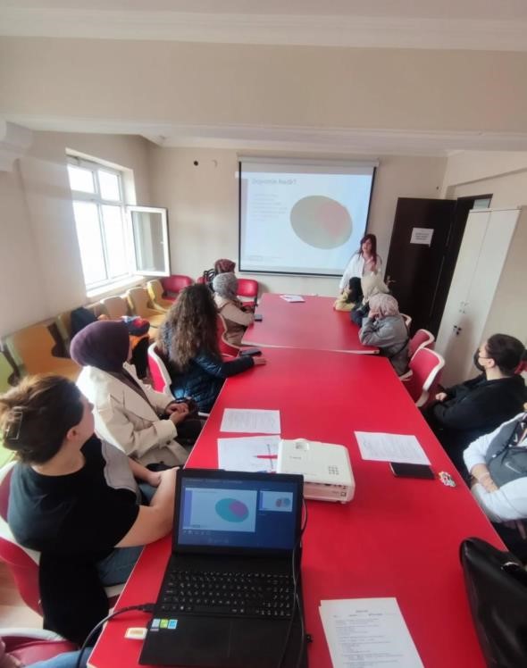 Bilecik&rsquo;te &lsquo;Madde Bağımlılığı&rsquo; eğitimi ger&ccedil;ekleştirildi
