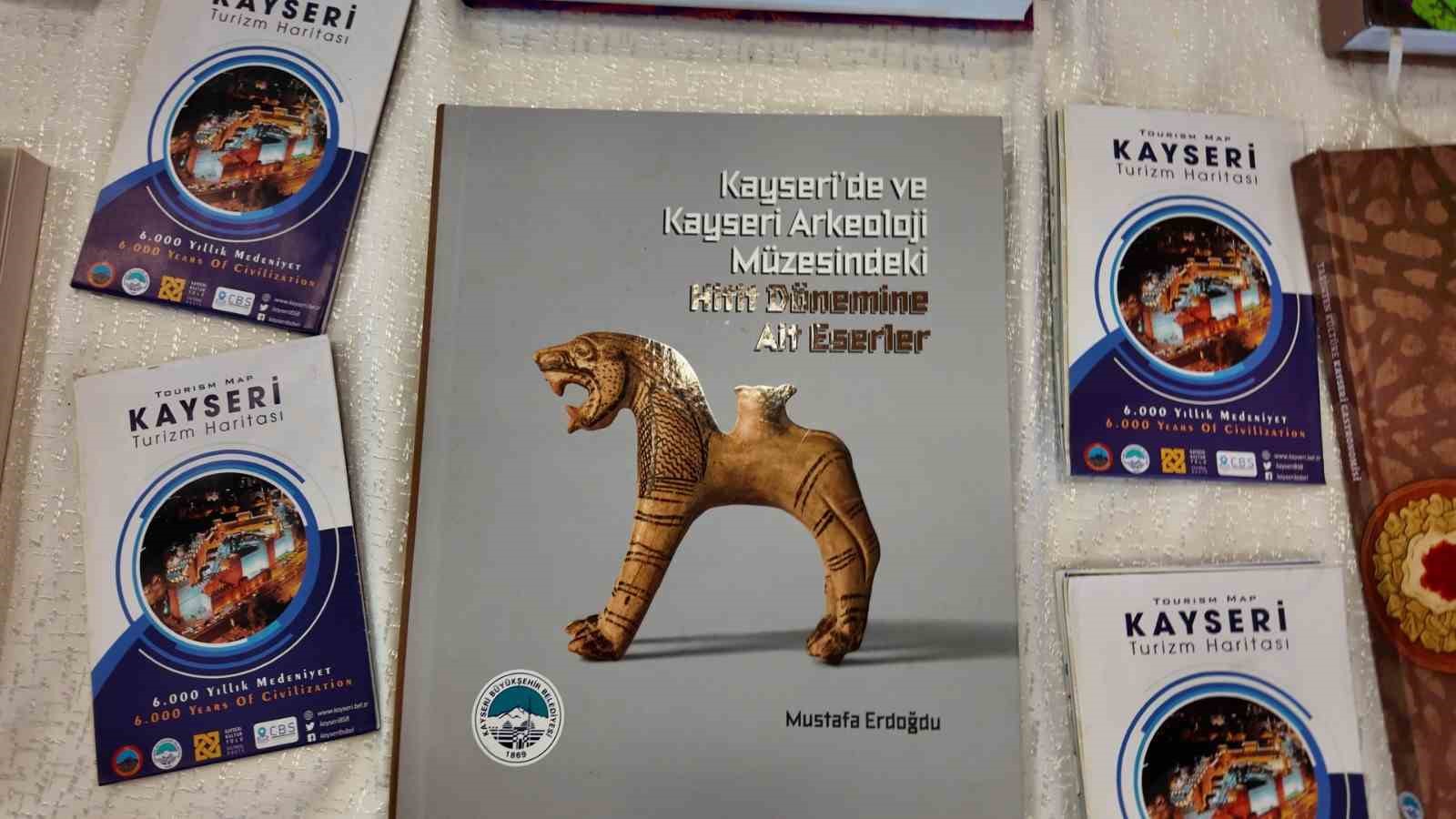 B&uuml;y&uuml;kşehir&rsquo;in K&uuml;lt&uuml;r Standı 8. Kayseri Kitap Fuarı&rsquo;na renk katıyor
