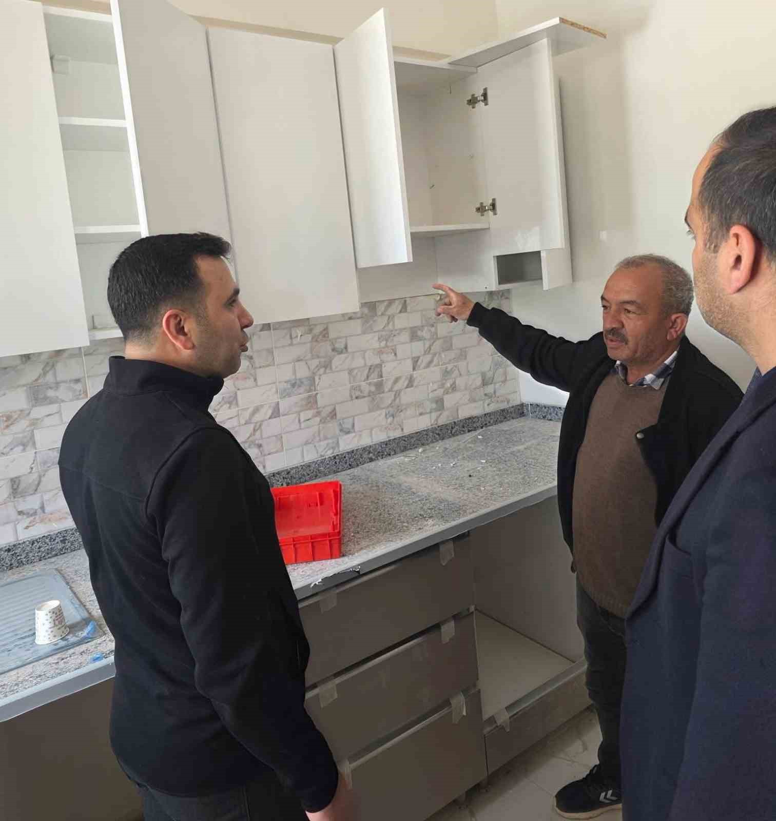 Harmanlı Beldesinde kalıcı konutlar ve cami inşaatı incelendi
