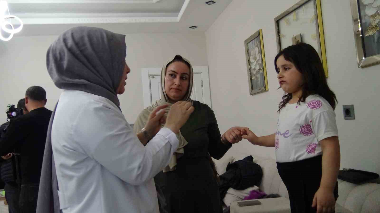 Gerc&uuml;ş&rsquo;te sağlık ekiplerinden k&ouml;y k&ouml;y "aşı" seferberliği
