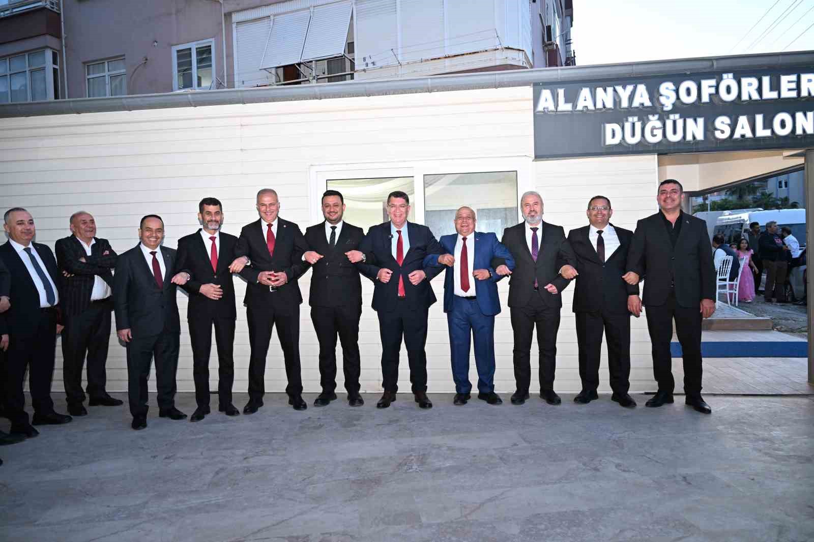 AESOB Başkanı Dere: "Biz bu yola makam i&ccedil;in değil, hizmet i&ccedil;in &ccedil;ıktık"
