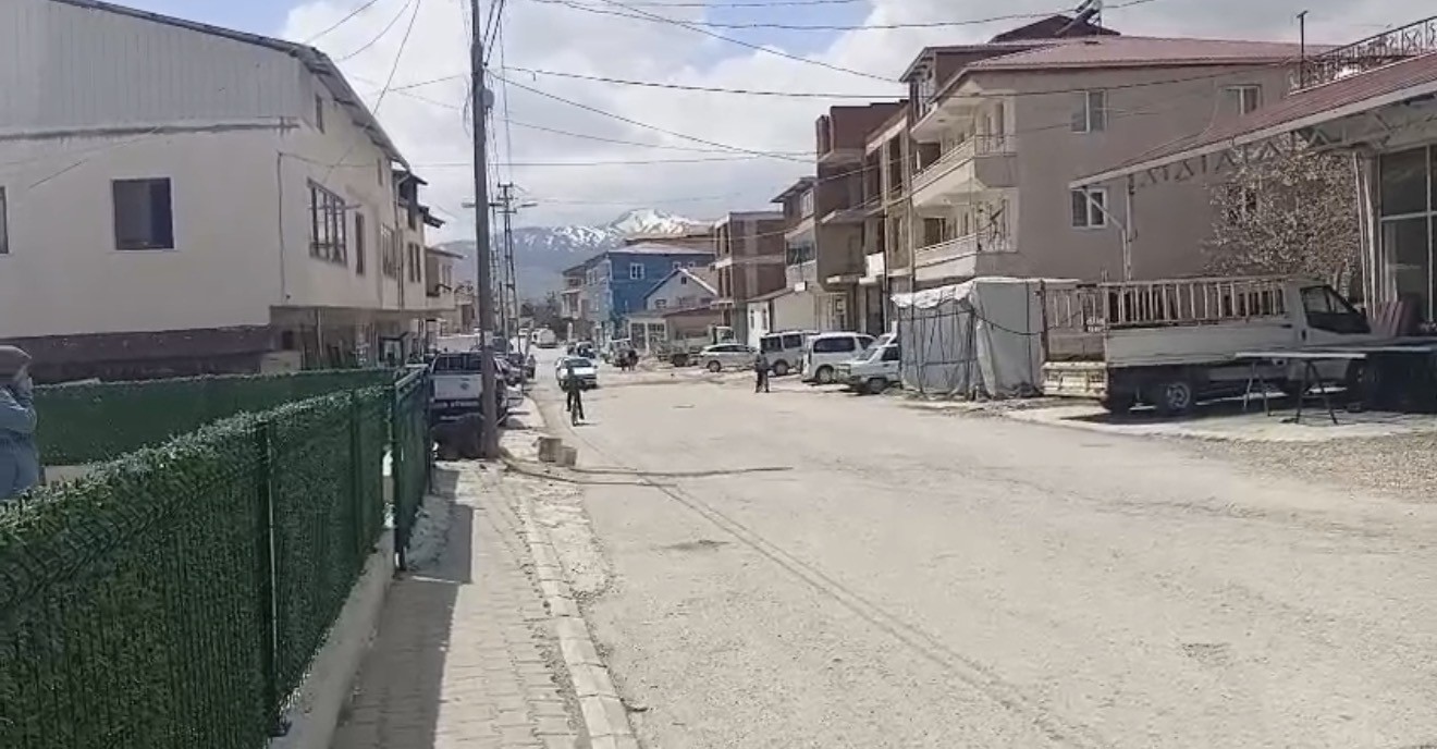 Adıyaman&rsquo;da 3.5 b&uuml;y&uuml;kl&uuml;ğ&uuml;nde deprem
