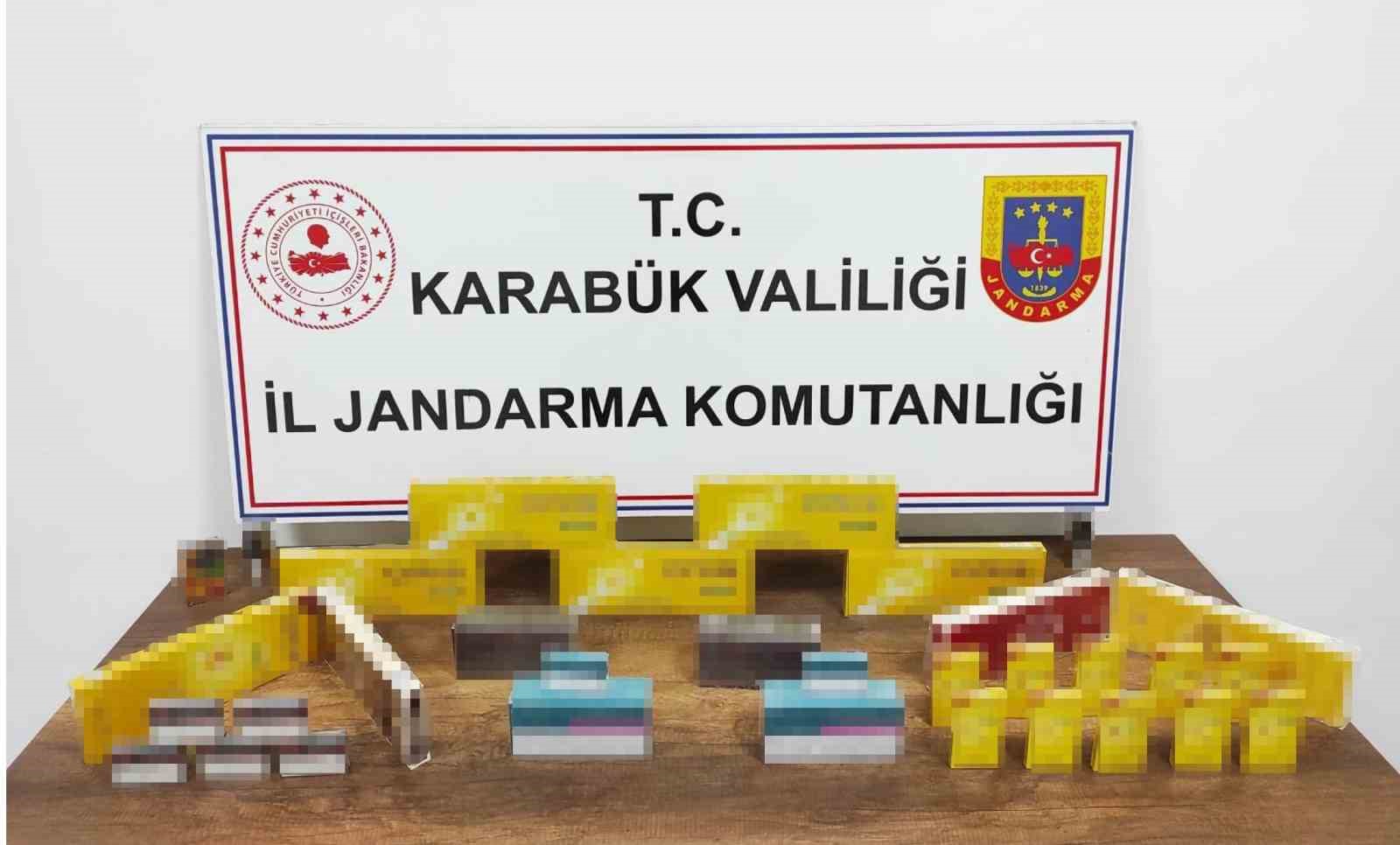 Karab&uuml;k&rsquo;te ka&ccedil;ak&ccedil;ılık ve uyuşturucu operasyonu: Jandarmadan iki ayrı darbe

