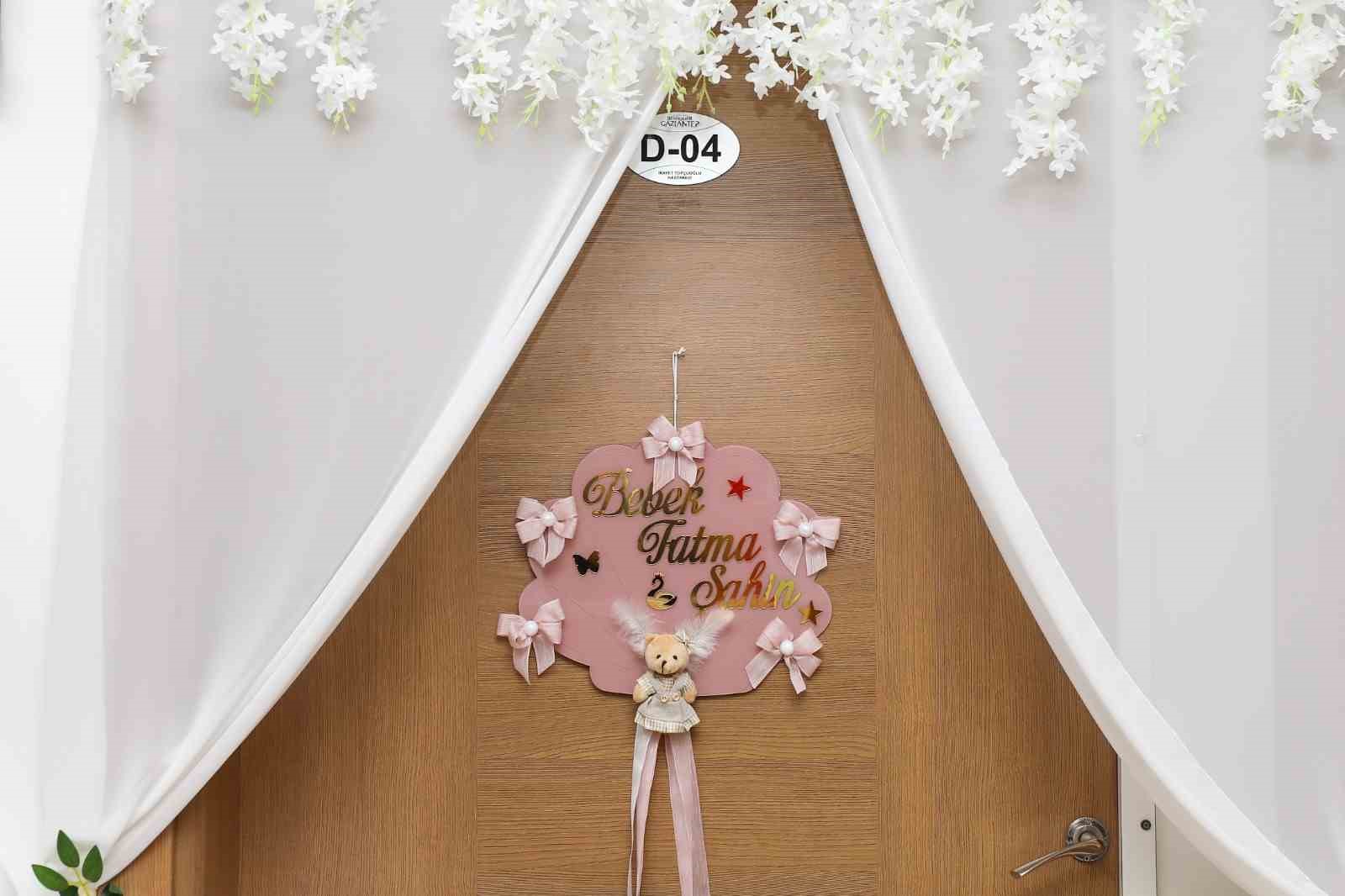 "Bir Umut Bir Can" t&uuml;p bebek desteği projesinin ilk bebeği d&uuml;nyaya geldi
