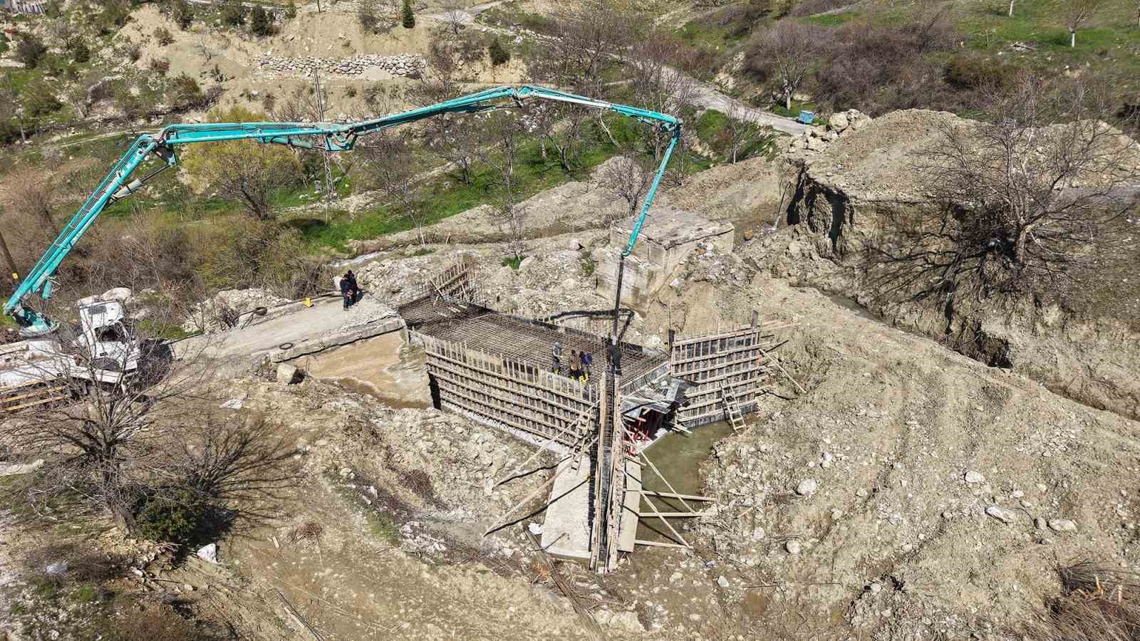 B&uuml;y&uuml;kşehir&rsquo;den Bertiz&rsquo;in ulaşımını iyileştirecek k&ouml;pr&uuml; yatırımı
