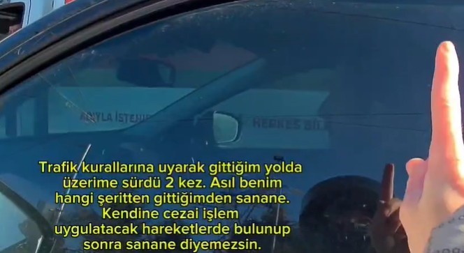 Eskişehir&rsquo;de seslerin y&uuml;kseldiği gergin trafik tartışması kamerada

