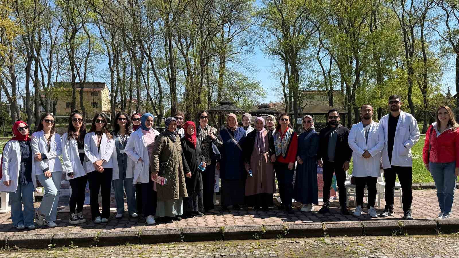 &Uuml;cretsiz sağlık tarama hizmeti &Ccedil;akırlar Korusu&rsquo;nda vatandaşlarla buluştu
