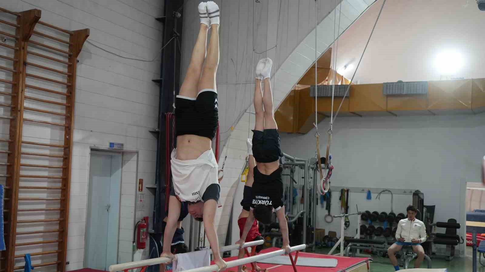 Suat Çelen: "Avrupa Şampiyonası’nda ülkemizi güldüreceğiz"
