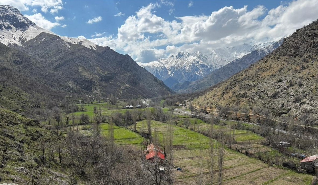 Cevizli k&ouml;y&uuml; sakinlerinden yol talebi
