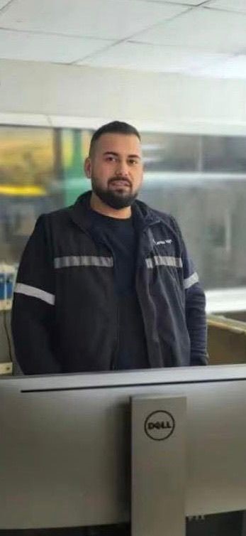 Gece karanlığında şarampole u&ccedil;an motosikletin 29 yaşındaki s&uuml;r&uuml;c&uuml;s&uuml; &ouml;ld&uuml;
