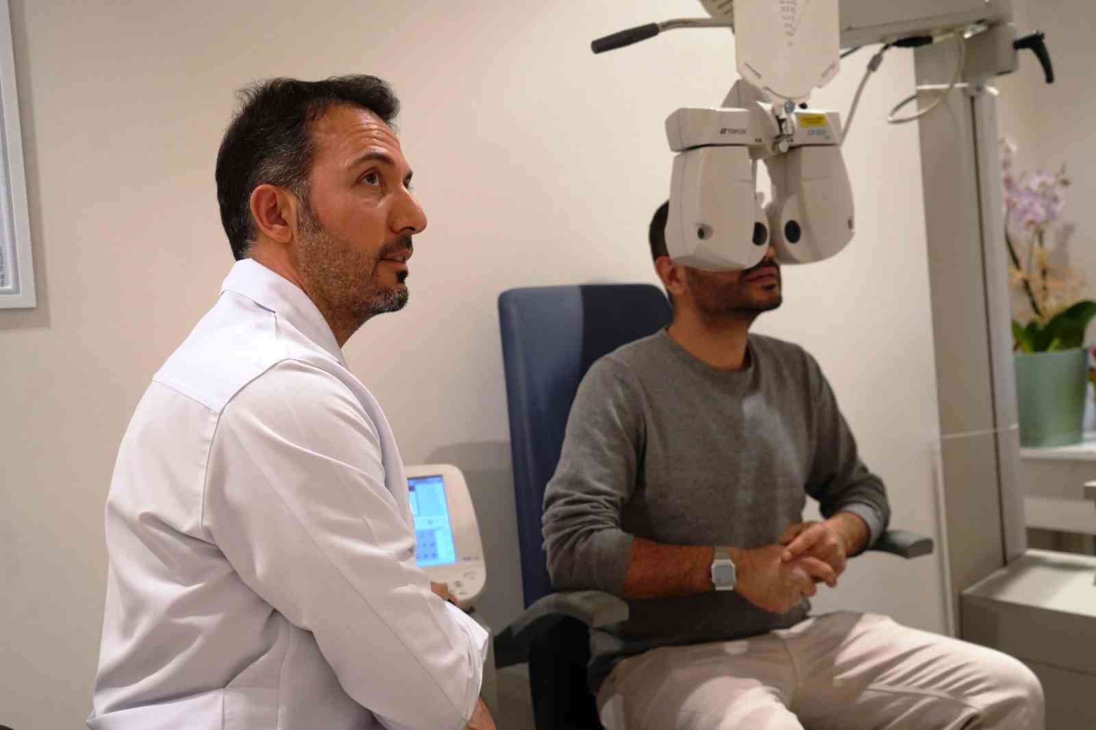 Ekran bağımlılığı alarm veriyor: 2050&rsquo;de her 2 kişiden biri miyop olabilir
