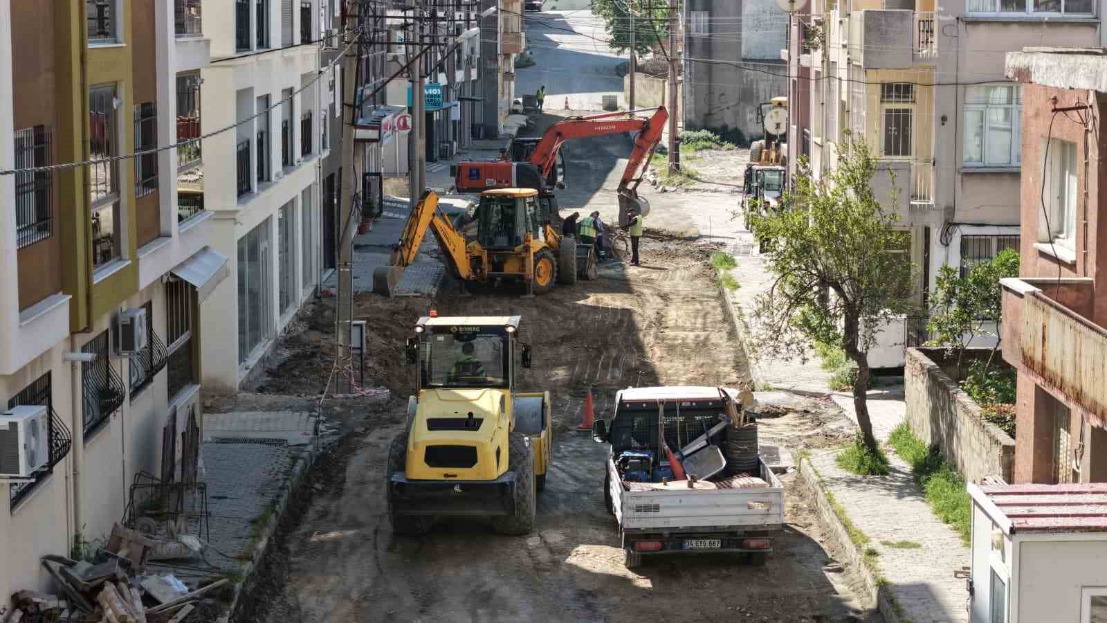 S&ouml;ke&rsquo;de yol yenileme &ccedil;alışması başladı
