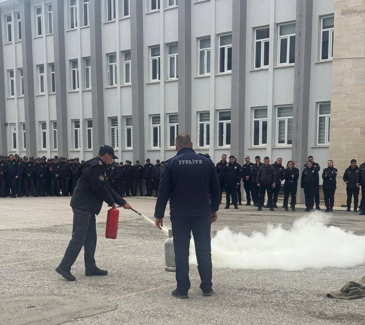 Bayburt POMEM&rsquo;de yangın tatbikatı yapıldı
