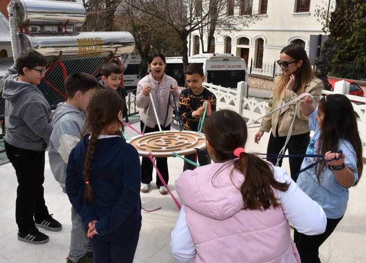 &Ccedil;EDES yıl sonu şenlikleri Bilecik&rsquo;te başladı
