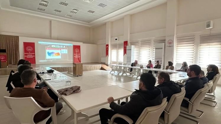 Bilecik&rsquo;te Sosyal Risk Haritaları ve Aile Rehberi eğitimi ger&ccedil;ekleştirildi
