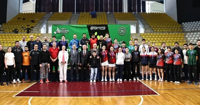 Badmintonun gen&ccedil; yıldızları Eskişehir&rsquo;de buluştu
