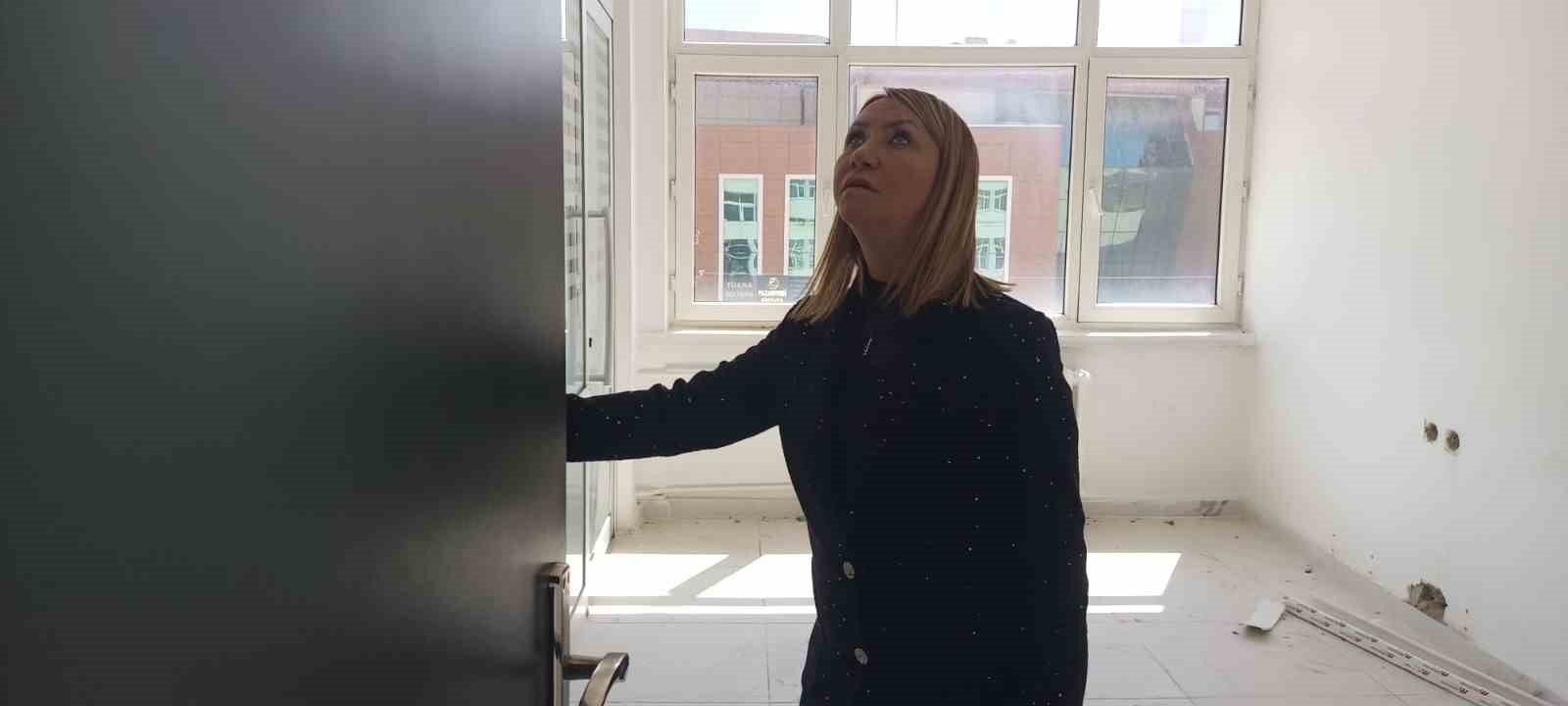 Başkan Tekin, "İl&ccedil;emizin sosyal hayatına yeni bir soluk kazandırıyoruz"
