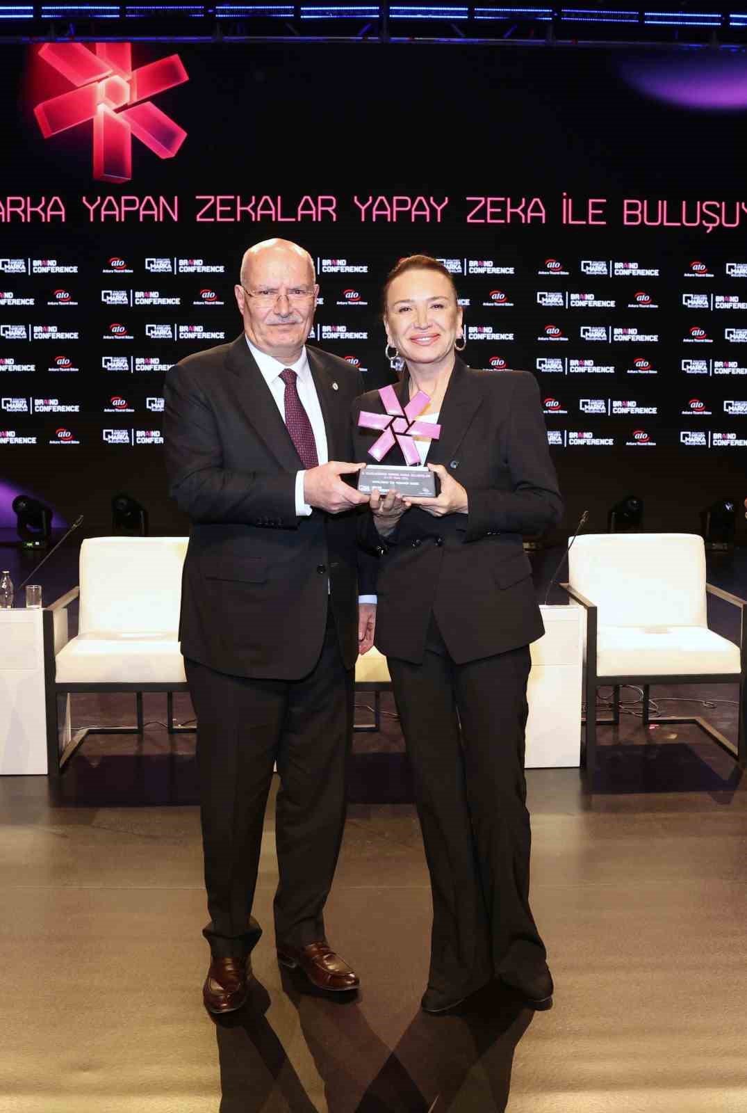 ATO Başkanı Baran: "Sinema ve dizi sekt&ouml;r&uuml;n&uuml;n sorunlarına &ccedil;&ouml;z&uuml;m i&ccedil;in her t&uuml;rl&uuml; desteği vermeye hazırız"
