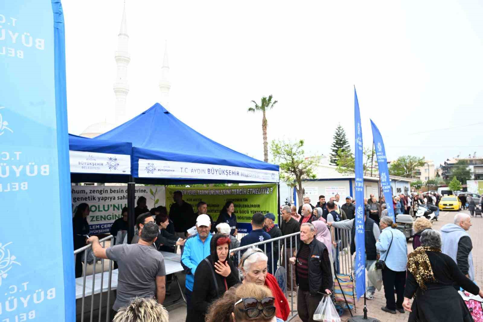 Ata tohumları Karpuzlu ve Didim&rsquo;de vatandaşlara dağıtıldı
