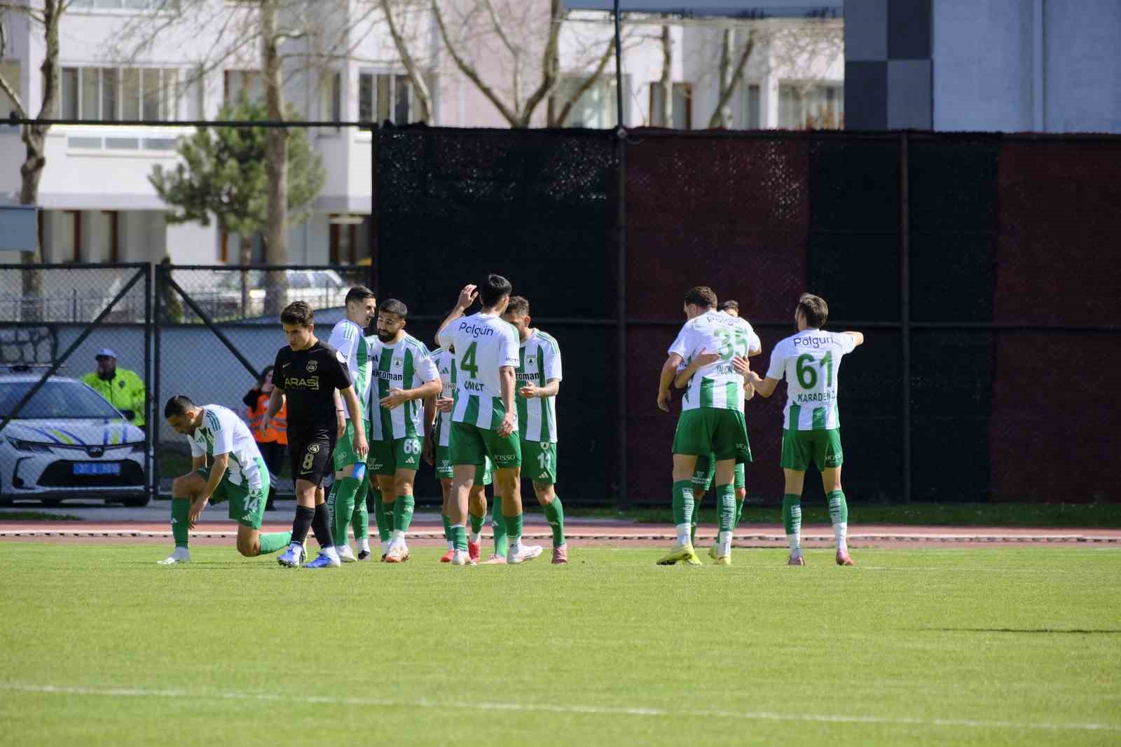 TFF 2. Lig: Kastamonuspor: 0 - Muğlaspor: 3
