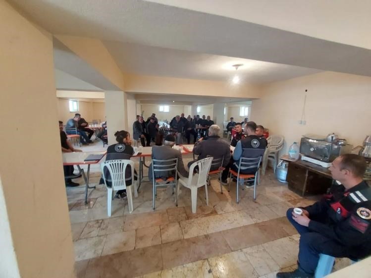 Bilecik&rsquo;te &ccedil;ift&ccedil;ilere tarımsal eğitim
