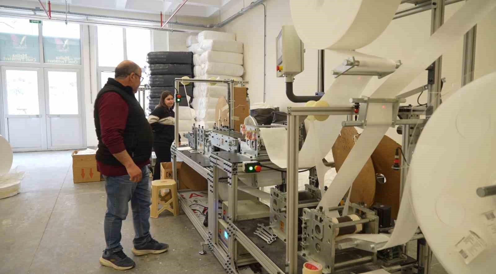 H&uuml;rm&uuml;z krizi, otel terliği &uuml;reticilerini de vurdu
