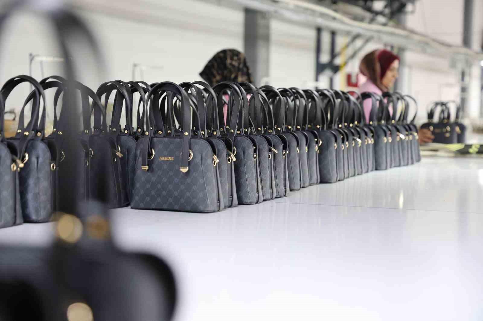 D&uuml;nyanın &ccedil;antası Elazığ&rsquo;dan: 26 &uuml;lkeye ihracat
