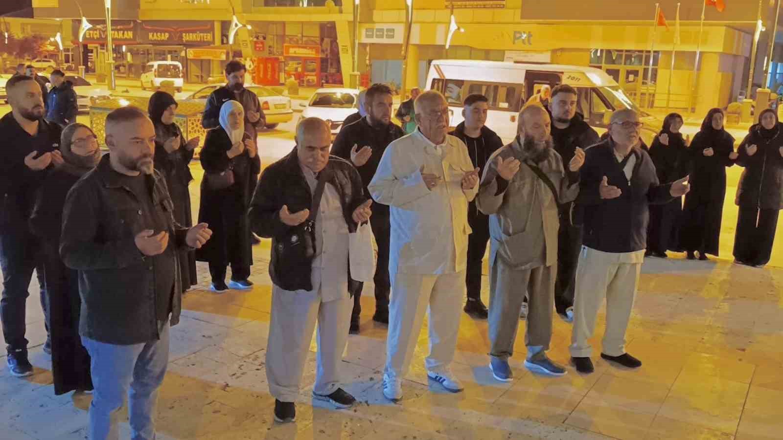 Kulu’da hacı adayları kutsal topraklara uğurlandı