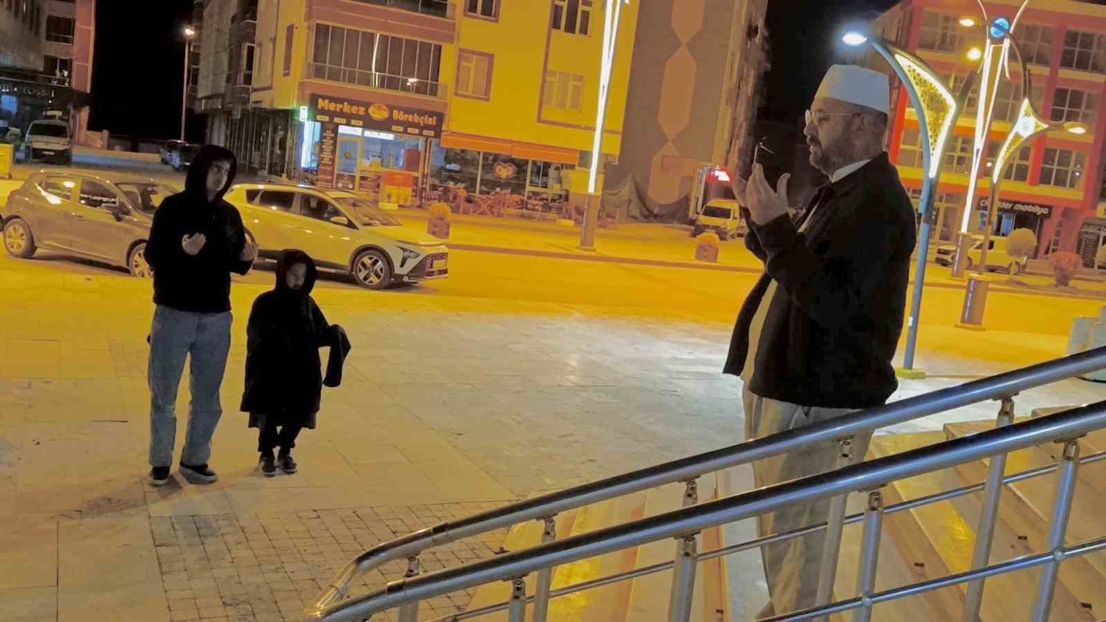 Kulu&rsquo;da hacı adayları kutsal topraklara uğurlandı
