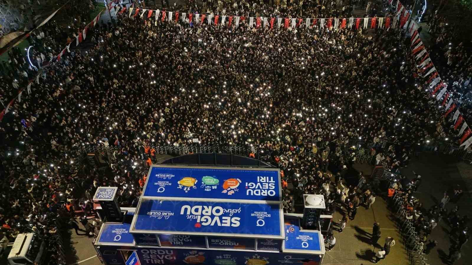 Poizi, Ordu&rsquo;da sahne aldı
